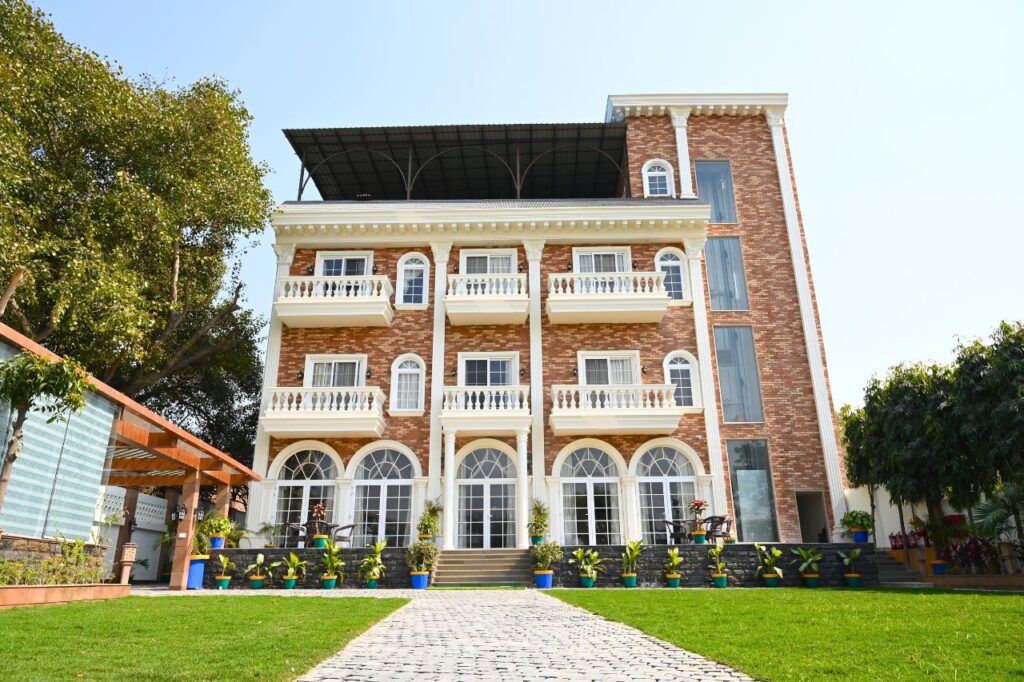 Dharm Resort Varanasi